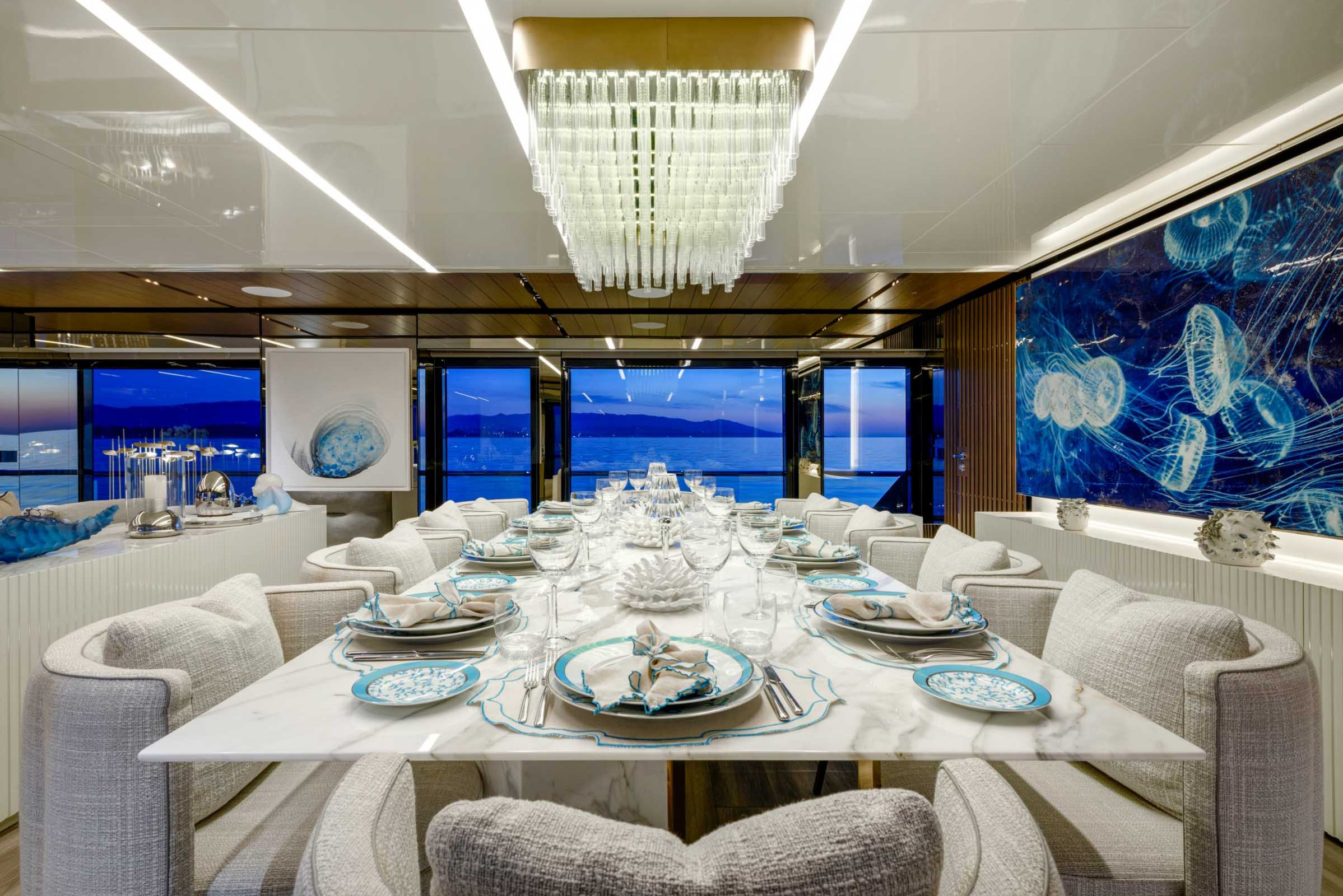 M/Y CROCUS