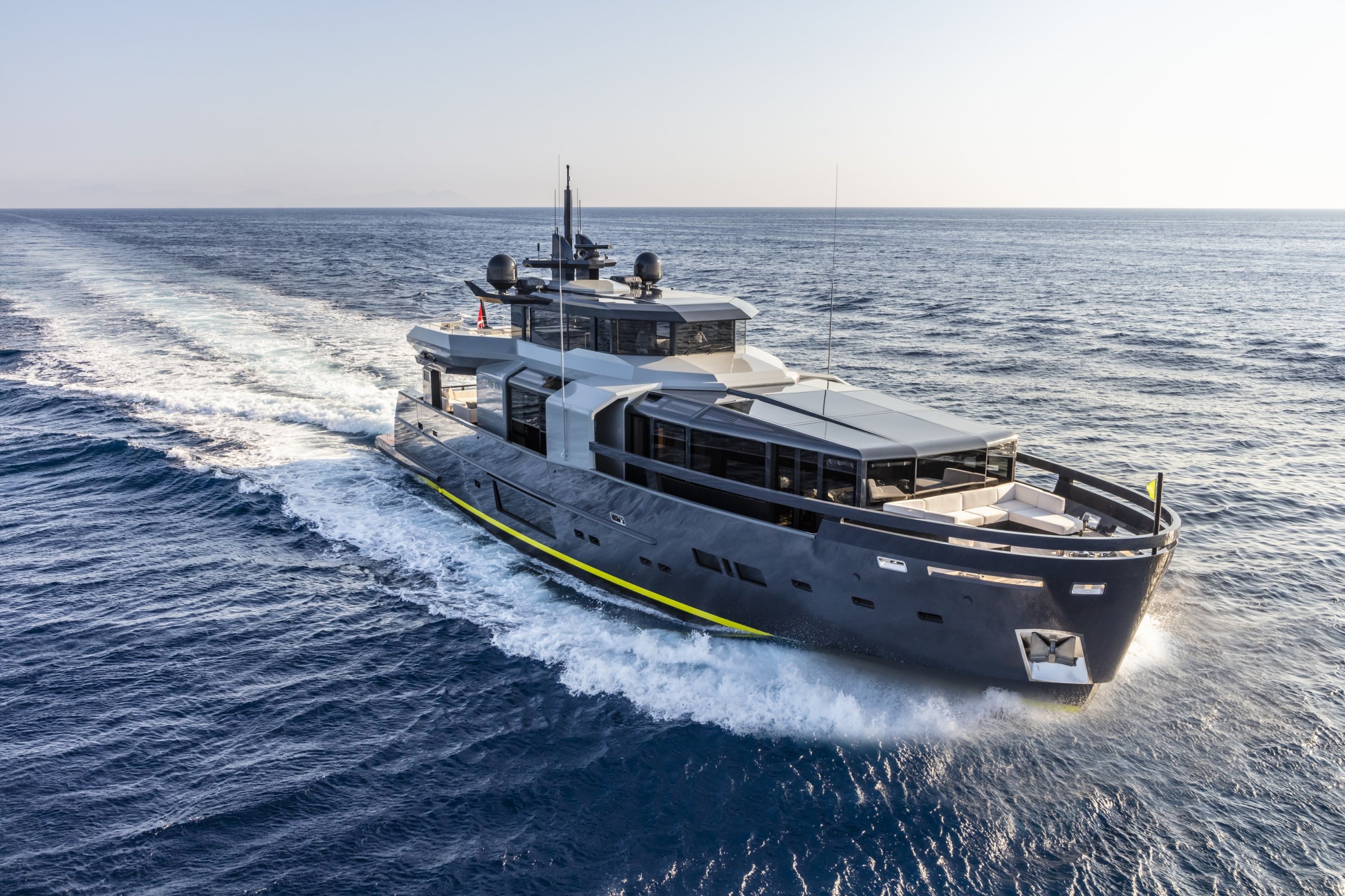 M/Y RJ