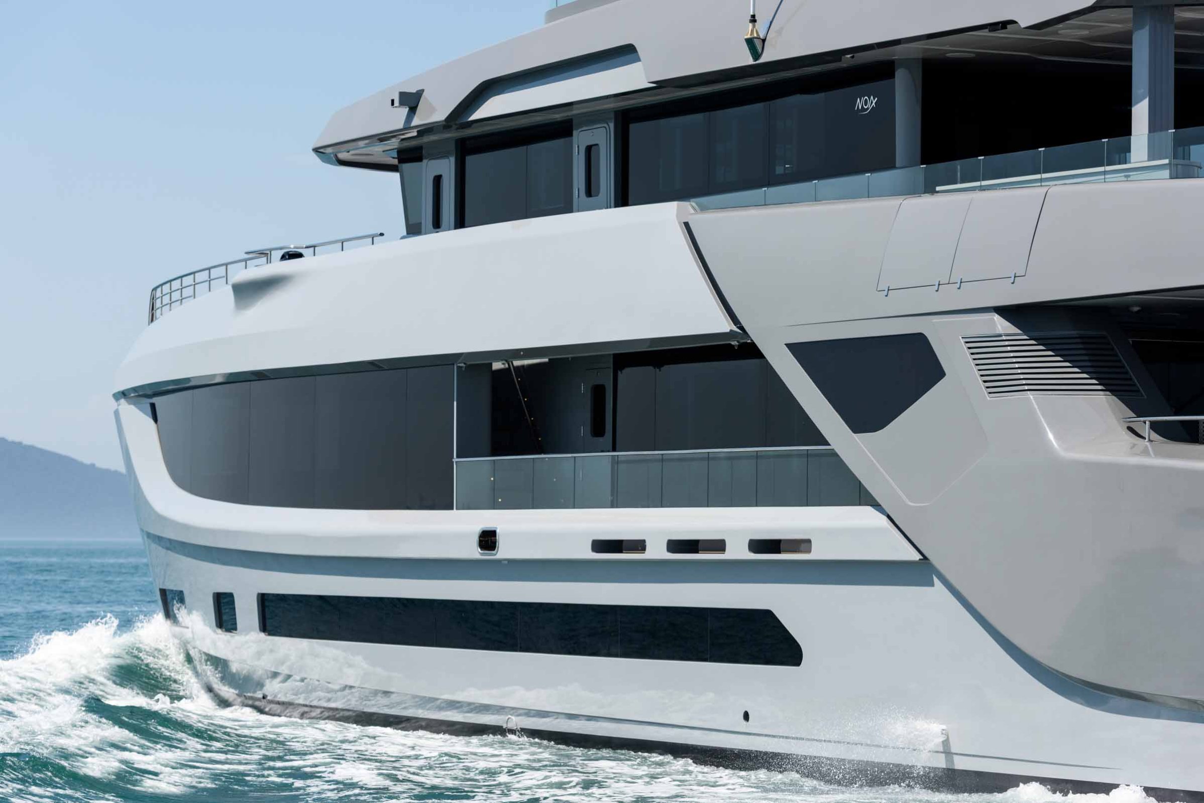 M/Y NOA 48